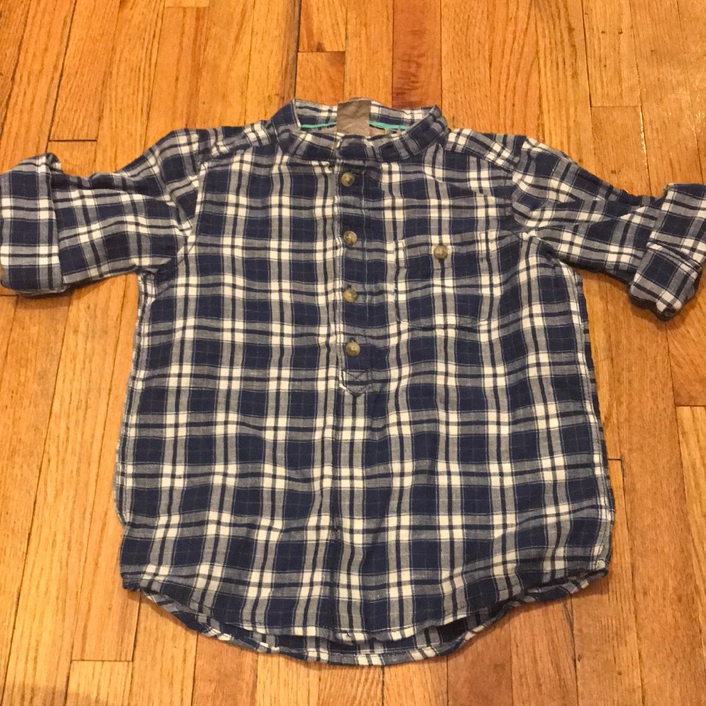 H&M rolled up sleeve plaid shirt. Size 12/18M NWOT